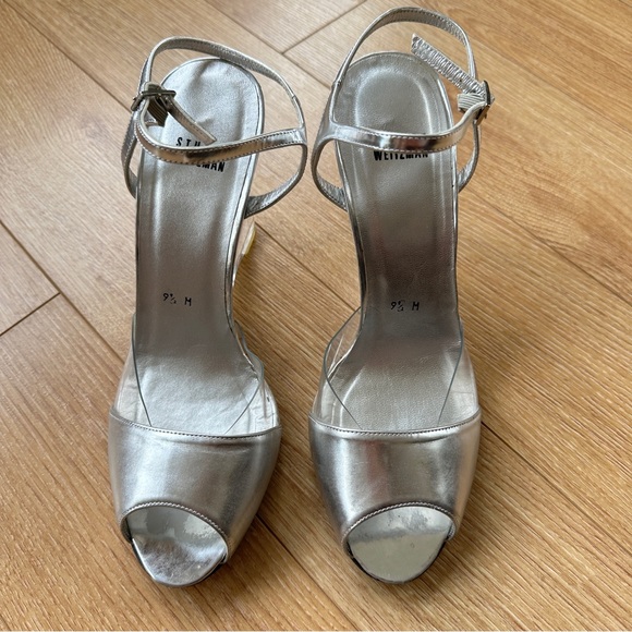 Stuart Weitzman silver wedge heel. Clear heel, great condition size 9.5 - Picture 5 of 5
